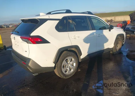 2019 Toyota Rav4 Le z USA, uszkodzony, nr VIN JTMK1RFV9KD022703